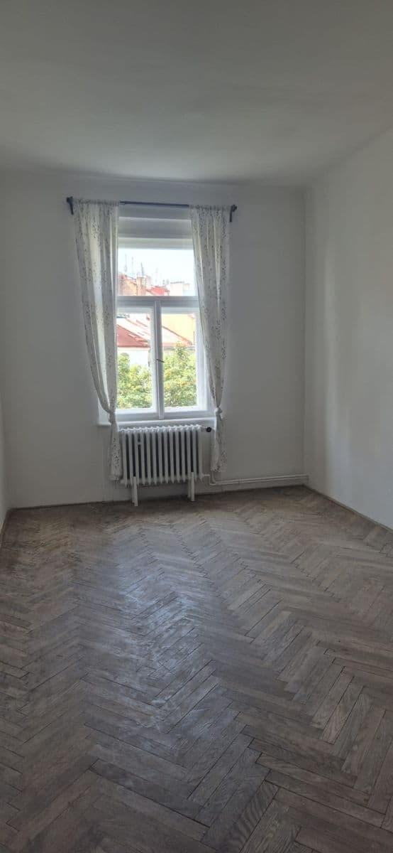 3 bedroom flat to rent, 98 m², Slavíkova, Prague, Prague 3 bedroom flat to rent, 98 m², Slavíkova, Prague, Prague