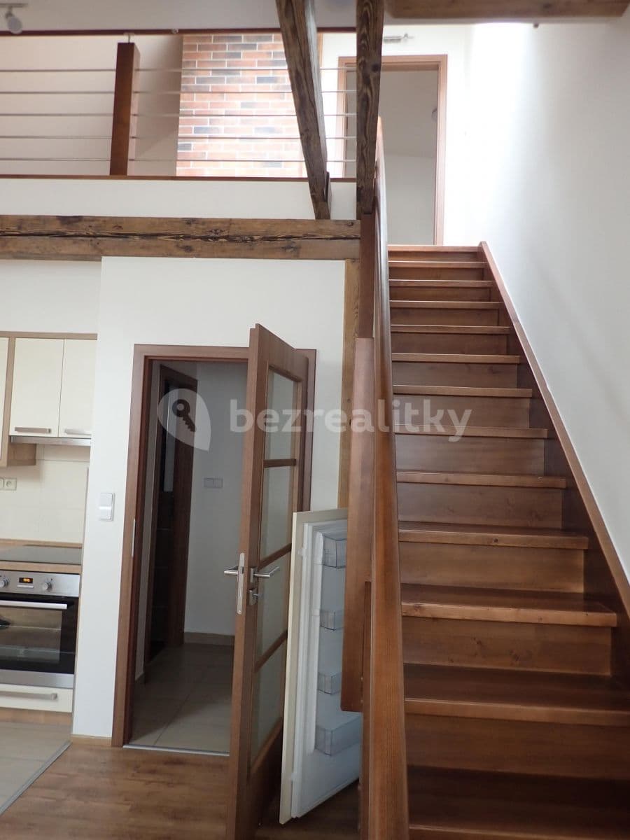 2 bedroom with open-plan kitchen flat to rent, 72 m², Brožíkova, Prague, Prague 2 bedroom with open-plan kitchen flat to rent, 72 m², Brožíkova, Prague, Prague