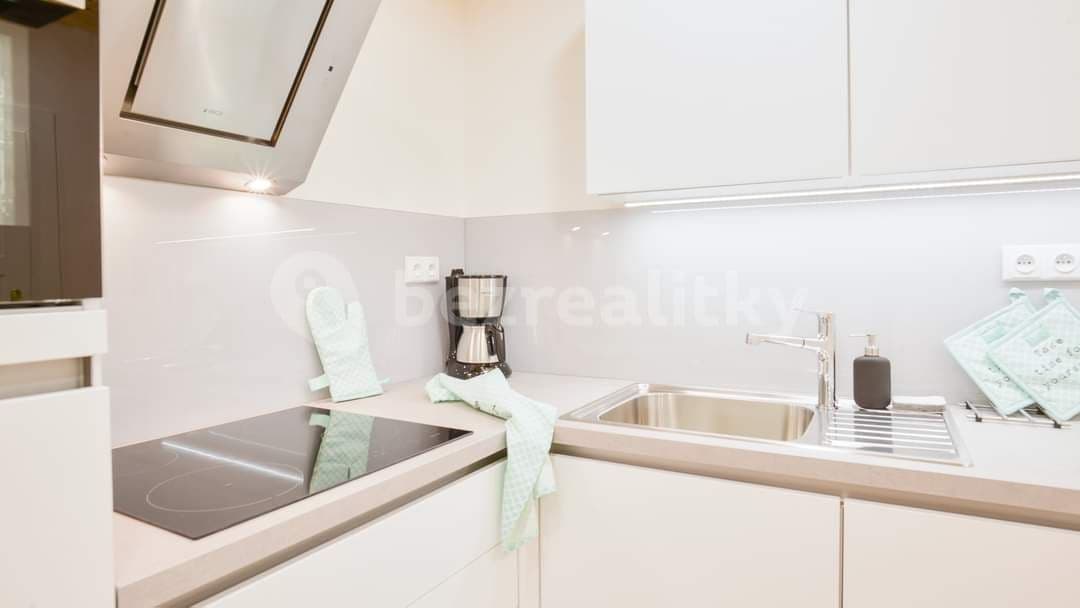 2 bedroom flat to rent, 74 m², Baranova, Prague, Prague 2 bedroom flat to rent, 74 m², Baranova, Prague, Prague