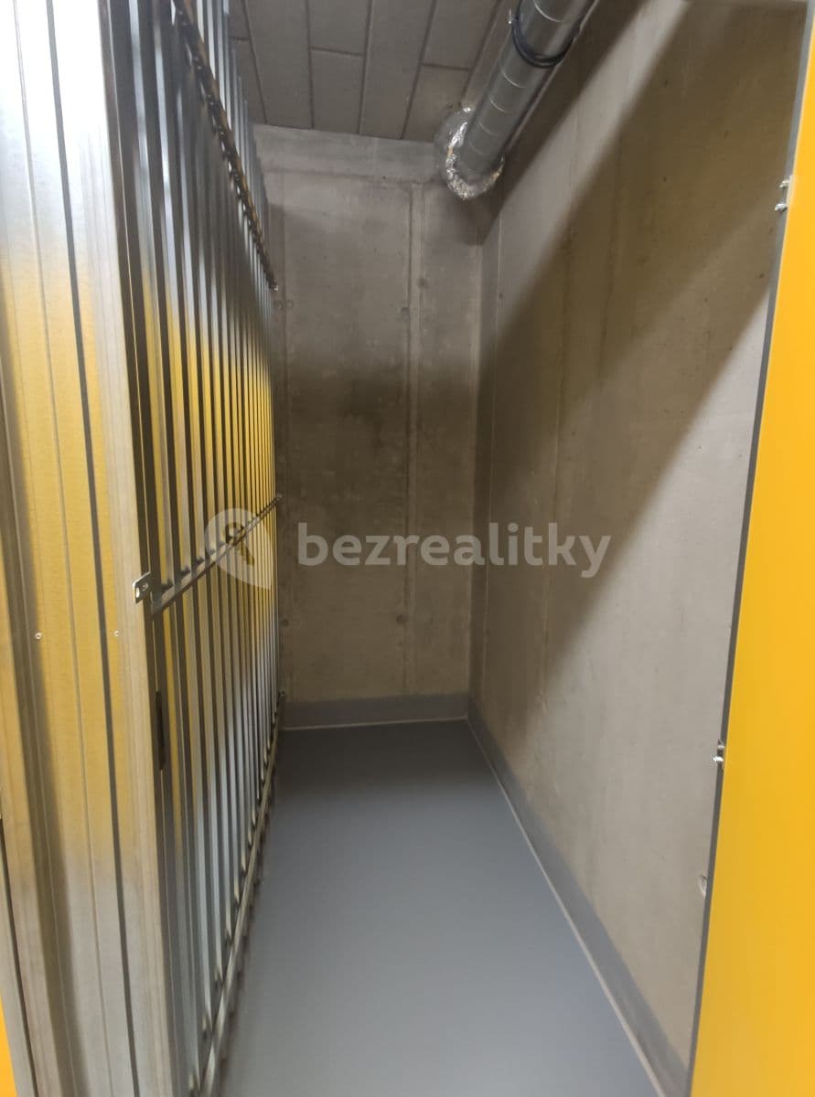 Studio flat to rent, 38 m², Benešova, Prague, Prague Studio flat to rent, 38 m², Benešova, Prague, Prague