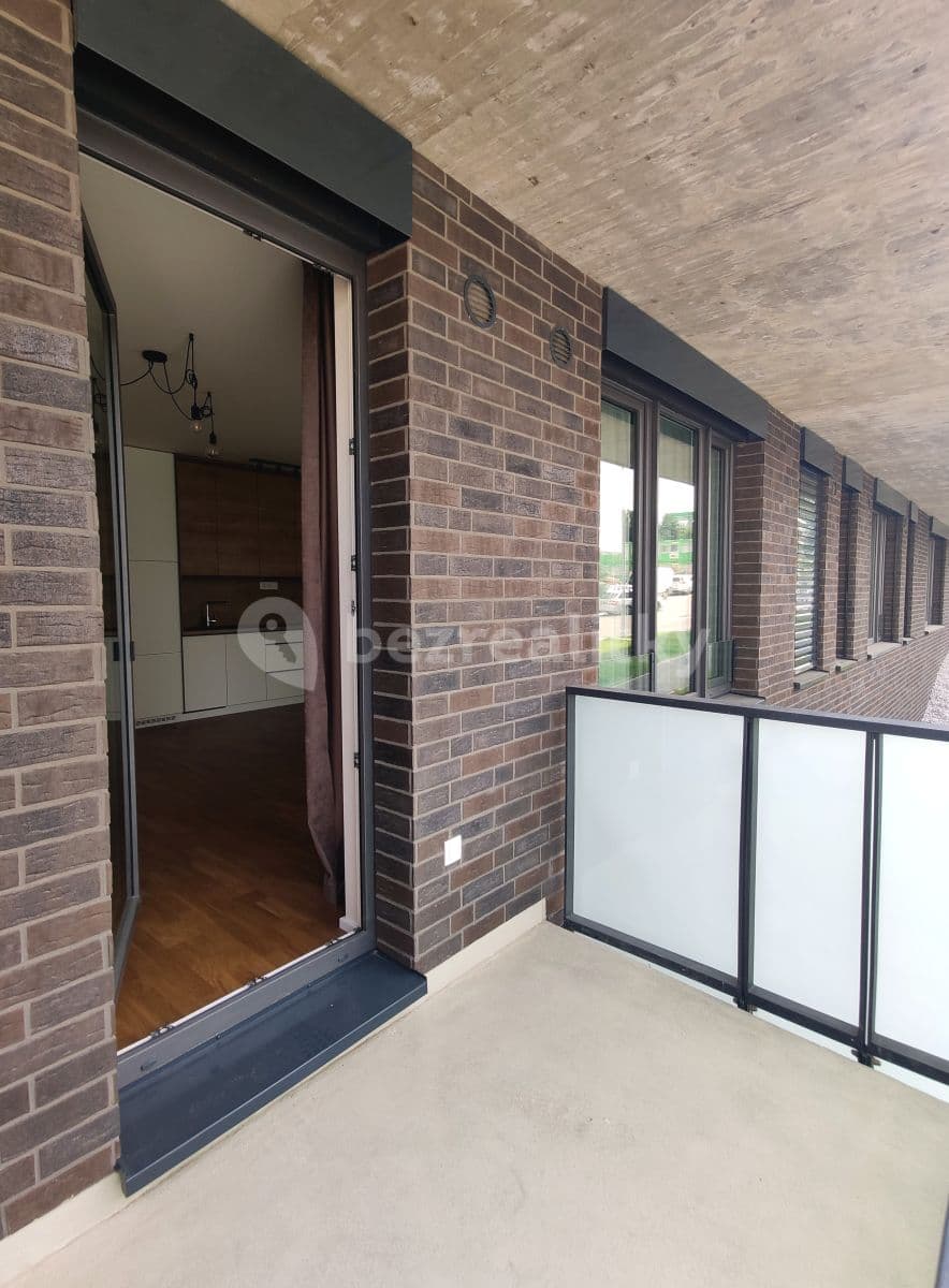 Studio flat to rent, 38 m², Benešova, Prague, Prague Studio flat to rent, 38 m², Benešova, Prague, Prague