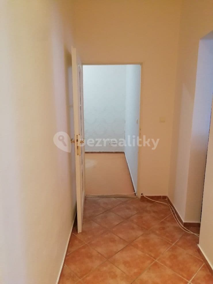 2 bedroom with open-plan kitchen flat to rent, 90 m², Vachova, Brno, Jihomoravský Region 2 bedroom with open-plan kitchen flat to rent, 90 m², Vachova, Brno, Jihomoravský Region
