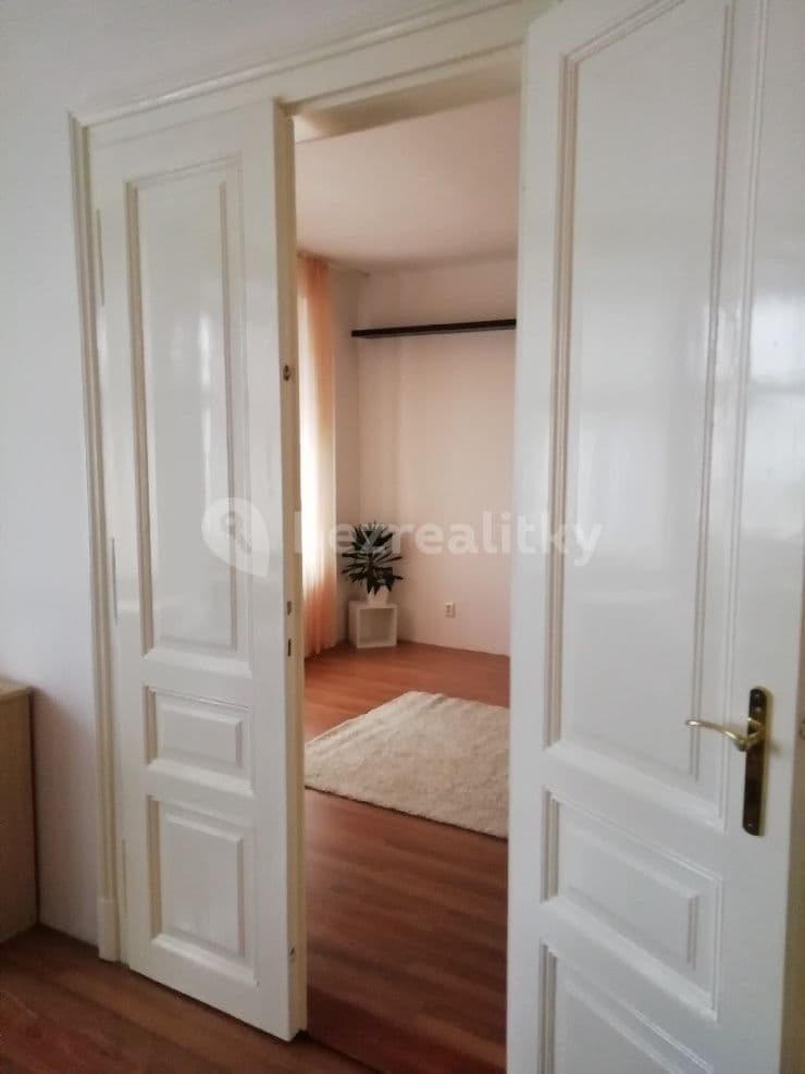 2 bedroom with open-plan kitchen flat to rent, 90 m², Vachova, Brno, Jihomoravský Region 2 bedroom with open-plan kitchen flat to rent, 90 m², Vachova, Brno, Jihomoravský Region