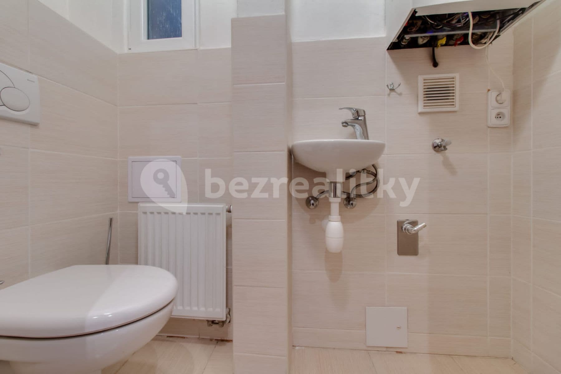 1 bedroom flat to rent, 54 m², U Kavalírky, Prague, Prague 1 bedroom flat to rent, 54 m², U Kavalírky, Prague, Prague