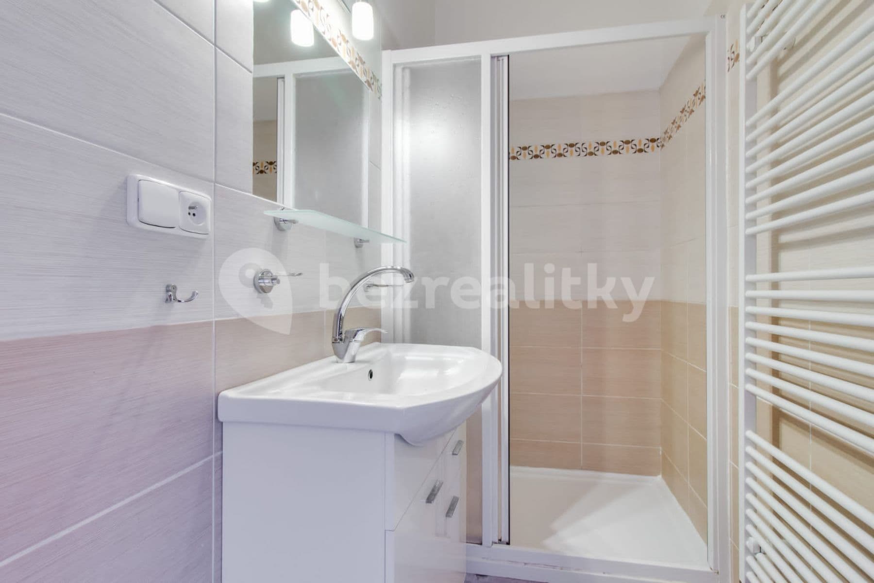 1 bedroom flat to rent, 54 m², U Kavalírky, Prague, Prague 1 bedroom flat to rent, 54 m², U Kavalírky, Prague, Prague