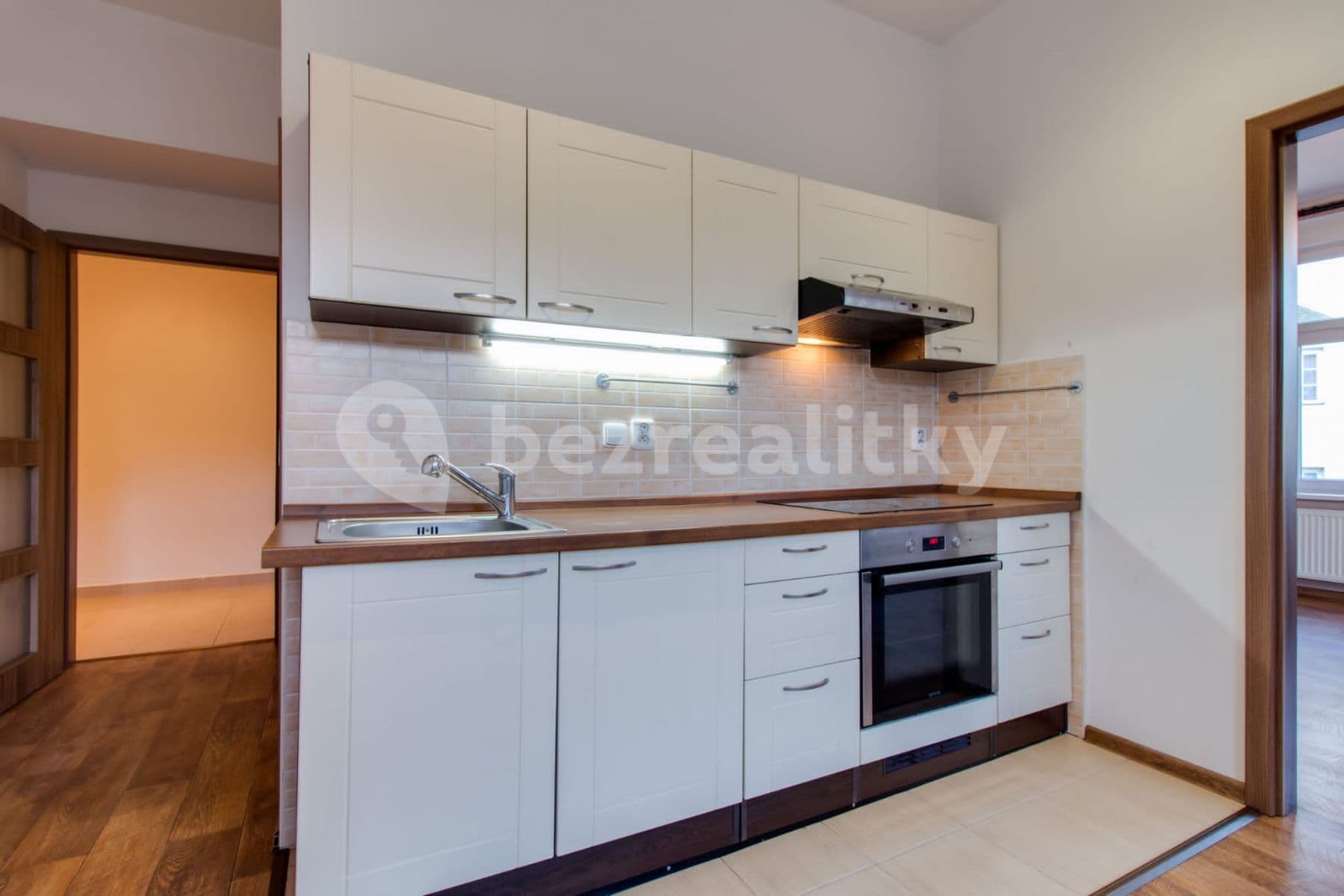 1 bedroom flat to rent, 54 m², U Kavalírky, Prague, Prague 1 bedroom flat to rent, 54 m², U Kavalírky, Prague, Prague