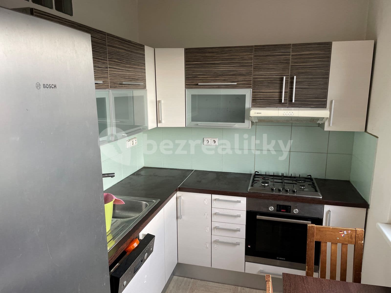 3 bedroom flat to rent, 70 m², Angolská, Prague, Prague 3 bedroom flat to rent, 70 m², Angolská, Prague, Prague