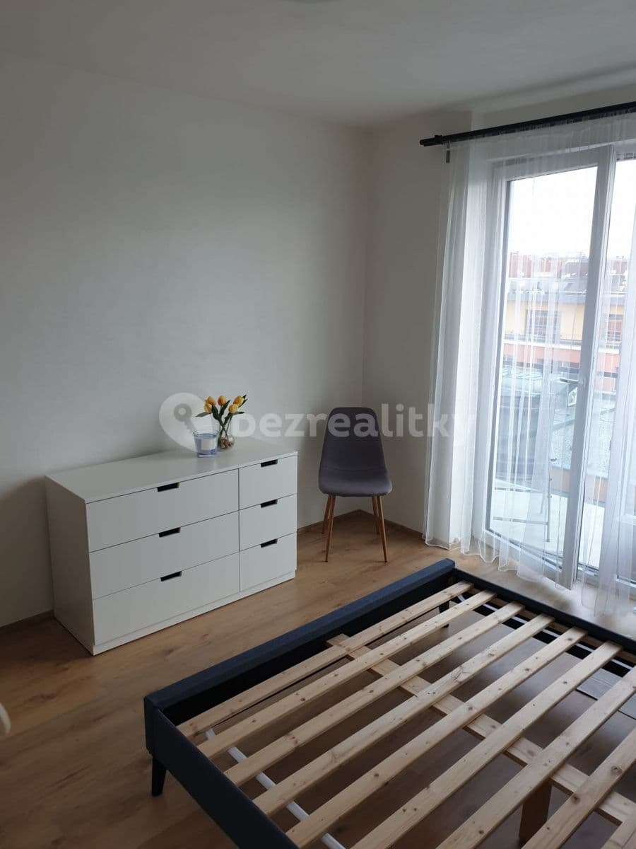 1 bedroom with open-plan kitchen flat to rent, 59 m², Poděbradova, Plzeň, Plzeňský Region