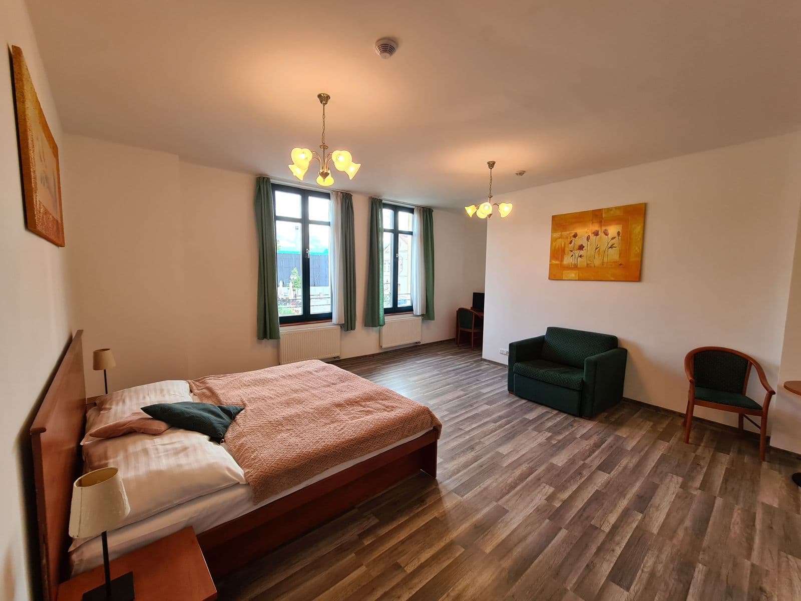 Studio flat to rent, 55 m², Masarykovo náměstí, Brandýs nad Labem-Stará Boleslav, Středočeský Region Studio flat to rent, 55 m², Masarykovo náměstí, Brandýs nad Labem-Stará Boleslav, Středočeský Region