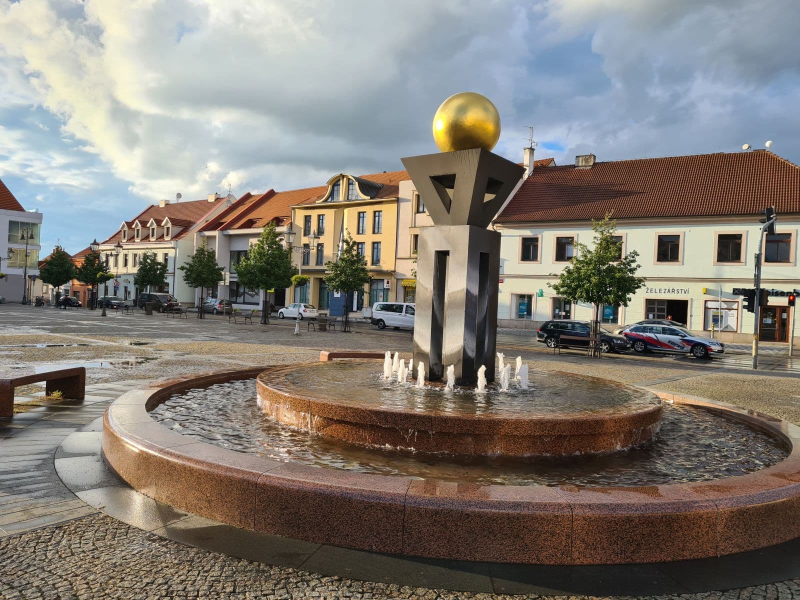 Studio flat to rent, 55 m², Masarykovo náměstí, Brandýs nad Labem-Stará Boleslav, Středočeský Region Studio flat to rent, 55 m², Masarykovo náměstí, Brandýs nad Labem-Stará Boleslav, Středočeský Region