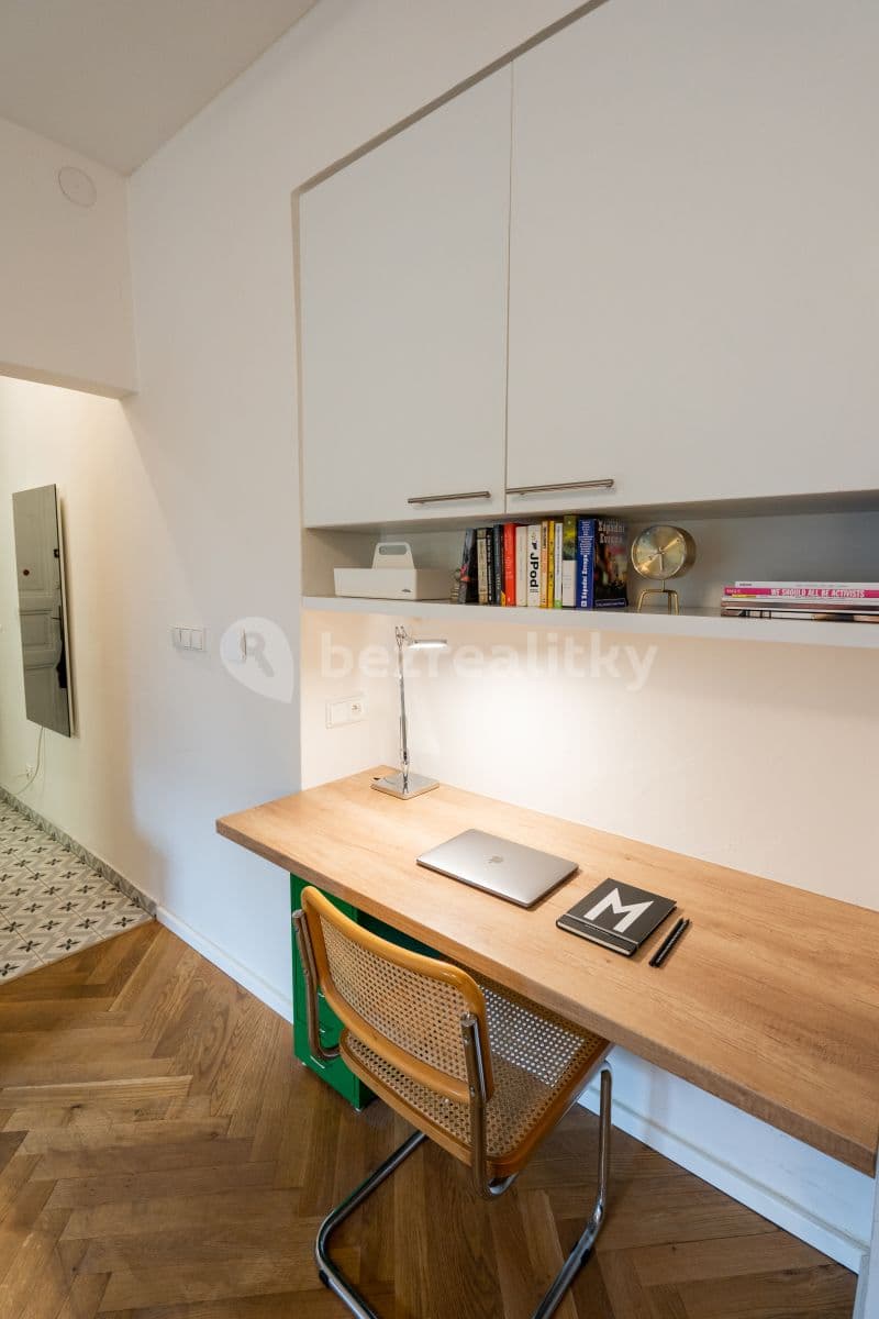 1 bedroom with open-plan kitchen flat to rent, 40 m², Heleny Malířové, Prague, Prague 1 bedroom with open-plan kitchen flat to rent, 40 m², Heleny Malířové, Prague, Prague