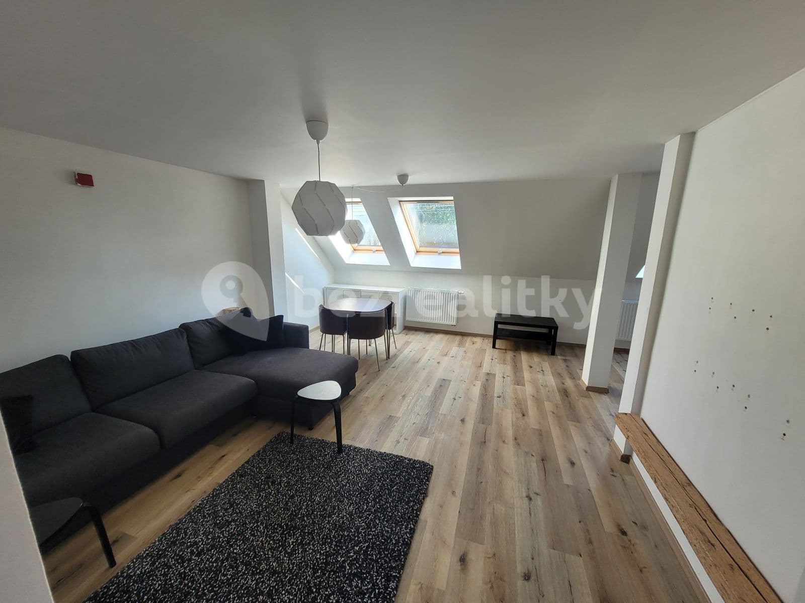 1 bedroom with open-plan kitchen flat to rent, 56 m², Bezručova, Mikulov, Jihomoravský Region 1 bedroom with open-plan kitchen flat to rent, 56 m², Bezručova, Mikulov, Jihomoravský Region