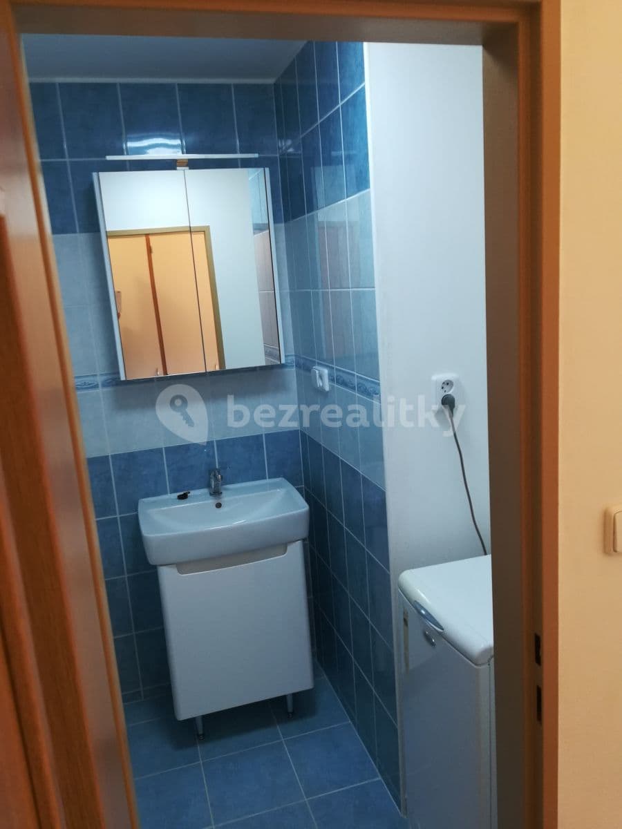 3 bedroom flat to rent, 74 m², Americká, Kladno, Středočeský Region 3 bedroom flat to rent, 74 m², Americká, Kladno, Středočeský Region