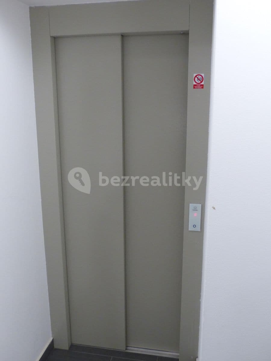 1 bedroom with open-plan kitchen flat to rent, 75 m², Ondřejská, Karlovy Vary, Karlovarský Region 1 bedroom with open-plan kitchen flat to rent, 75 m², Ondřejská, Karlovy Vary, Karlovarský Region