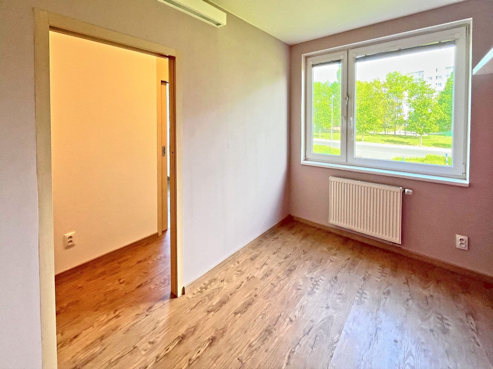 2 bedroom with open-plan kitchen flat to rent, 64 m², Jurkovičova, Prague, Prague 2 bedroom with open-plan kitchen flat to rent, 64 m², Jurkovičova, Prague, Prague