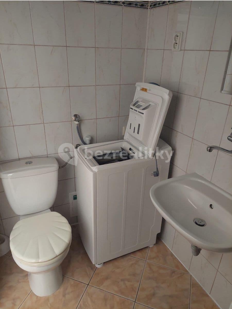 1 bedroom flat to rent, 34 m², Vacínova, Prague, Prague 1 bedroom flat to rent, 34 m², Vacínova, Prague, Prague