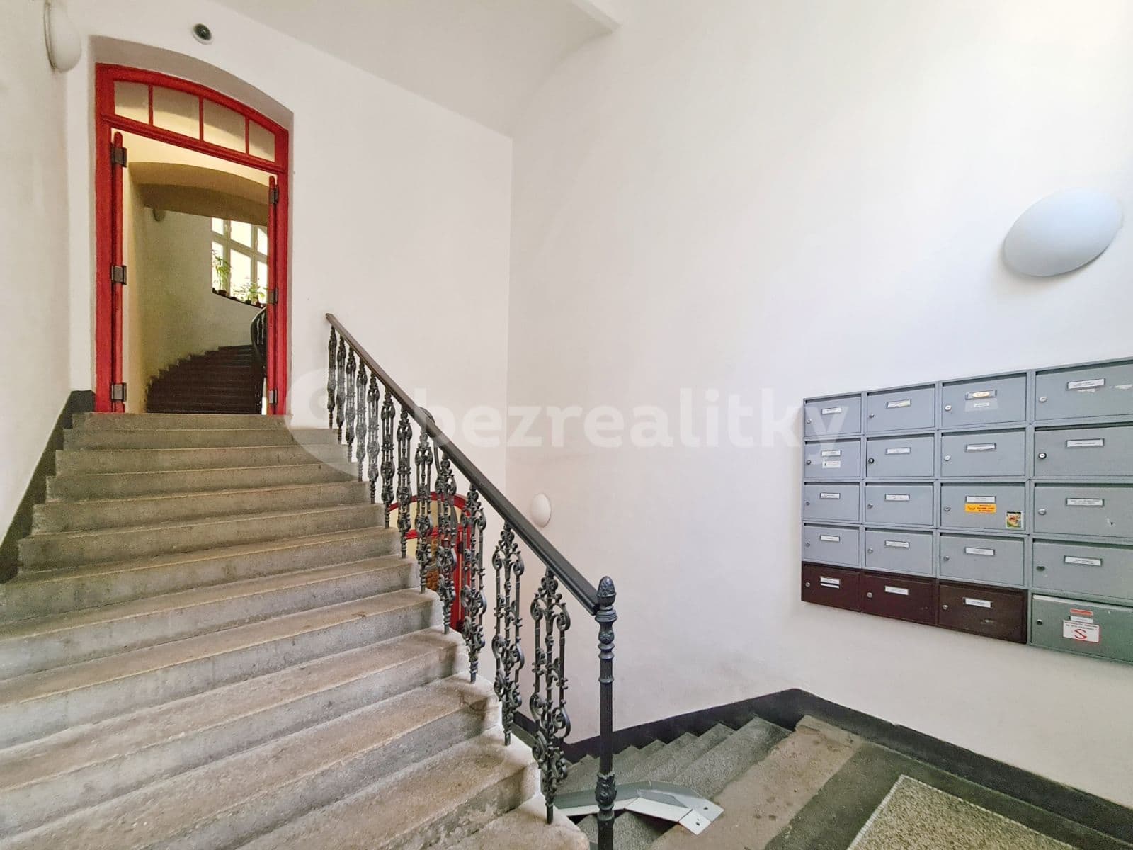 2 bedroom with open-plan kitchen flat to rent, 53 m², Hartigova, Prague, Prague 2 bedroom with open-plan kitchen flat to rent, 53 m², Hartigova, Prague, Prague