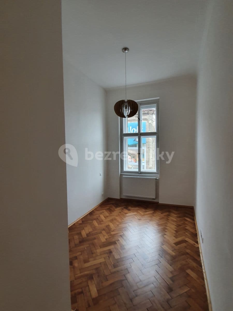 2 bedroom with open-plan kitchen flat to rent, 72 m², Ostrovského, Prague, Prague 2 bedroom with open-plan kitchen flat to rent, 72 m², Ostrovského, Prague, Prague