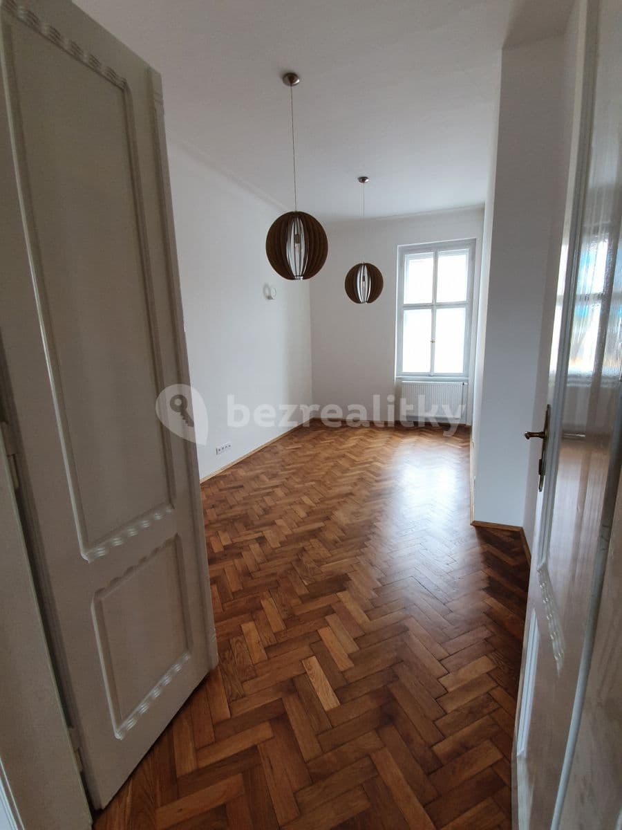 2 bedroom with open-plan kitchen flat to rent, 72 m², Ostrovského, Prague, Prague 2 bedroom with open-plan kitchen flat to rent, 72 m², Ostrovského, Prague, Prague