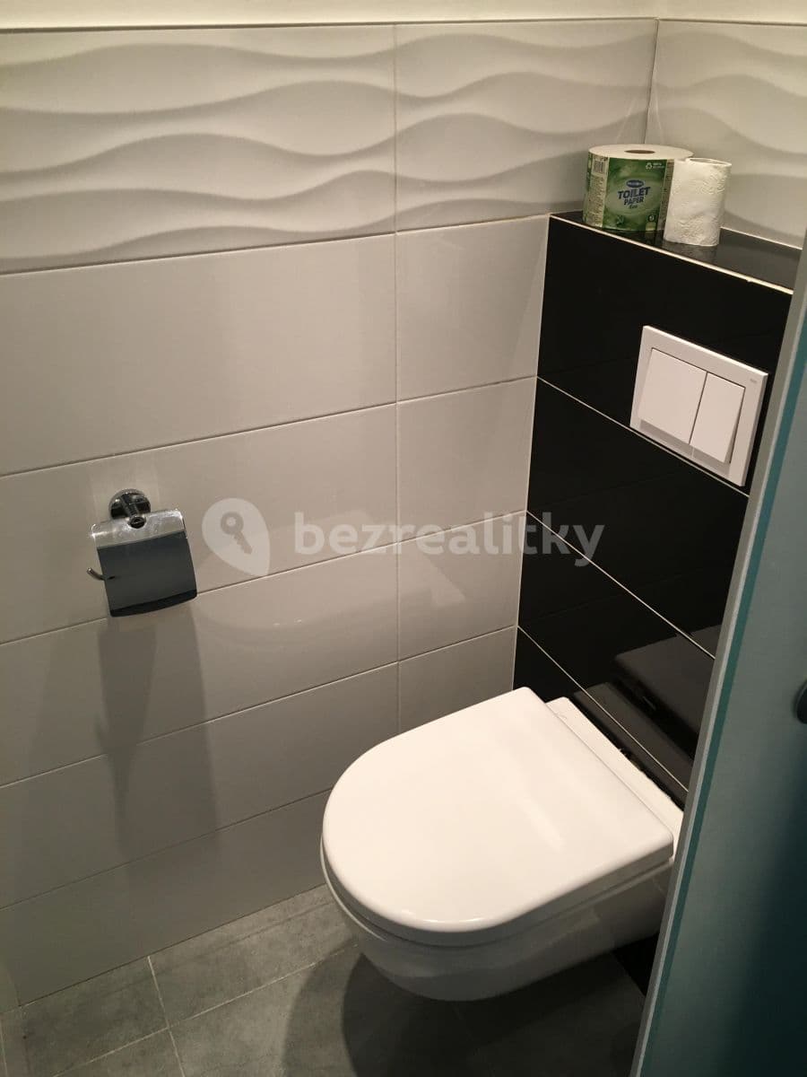 3 bedroom flat to rent, 78 m², náměstí Sítná, Kladno, Středočeský Region 3 bedroom flat to rent, 78 m², náměstí Sítná, Kladno, Středočeský Region