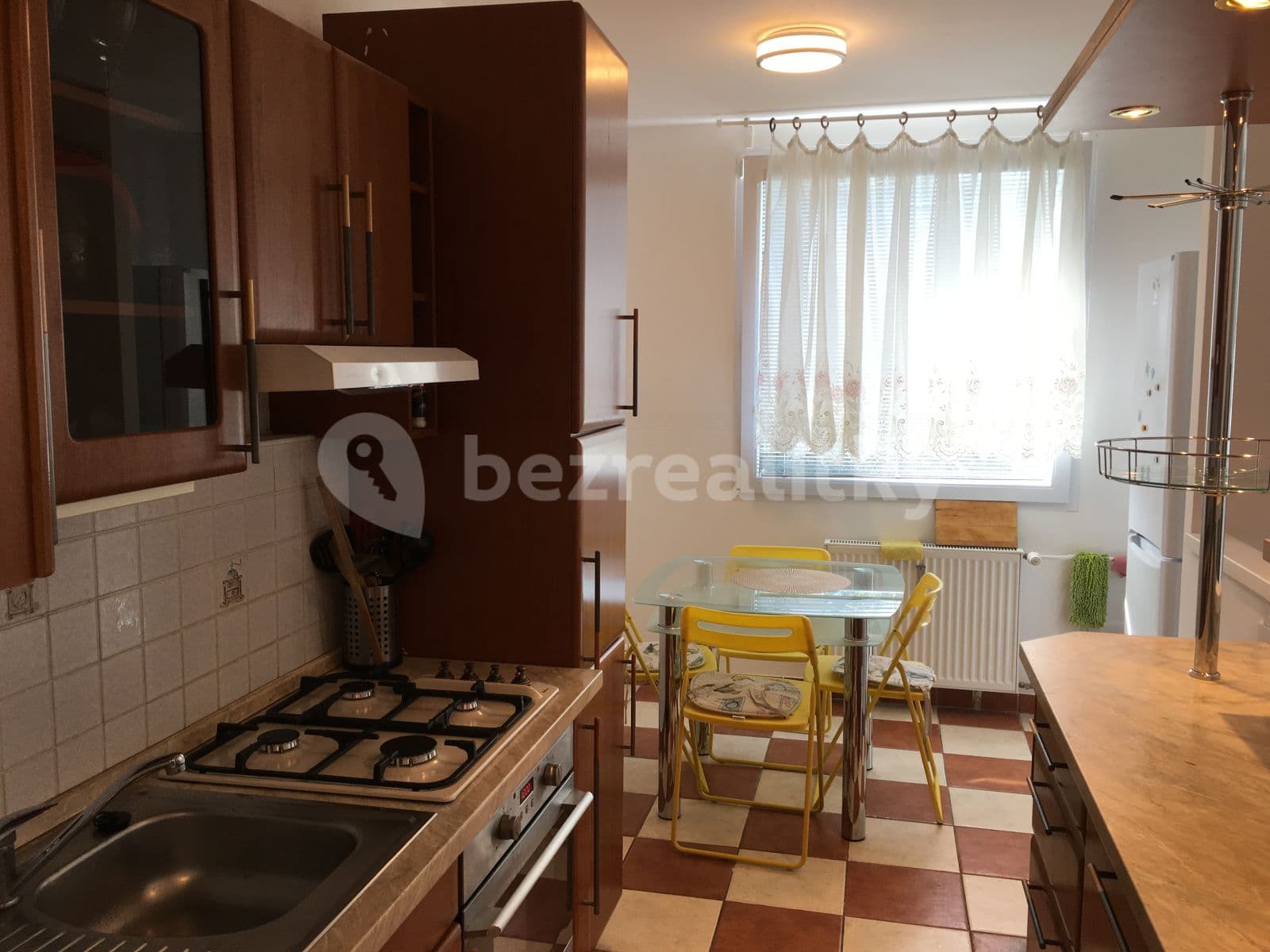 3 bedroom flat to rent, 78 m², náměstí Sítná, Kladno, Středočeský Region 3 bedroom flat to rent, 78 m², náměstí Sítná, Kladno, Středočeský Region