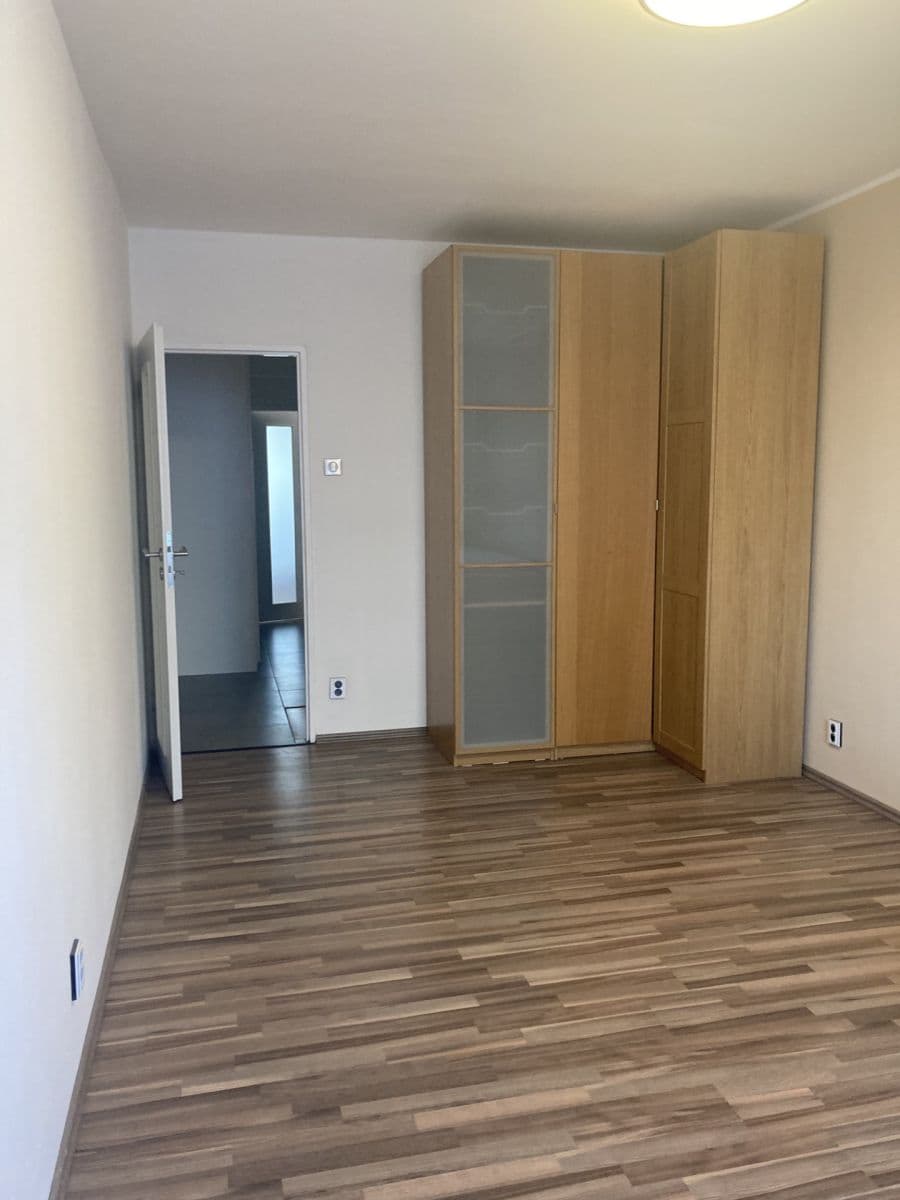 3 bedroom flat to rent, 78 m², náměstí Sítná, Kladno, Středočeský Region 3 bedroom flat to rent, 78 m², náměstí Sítná, Kladno, Středočeský Region