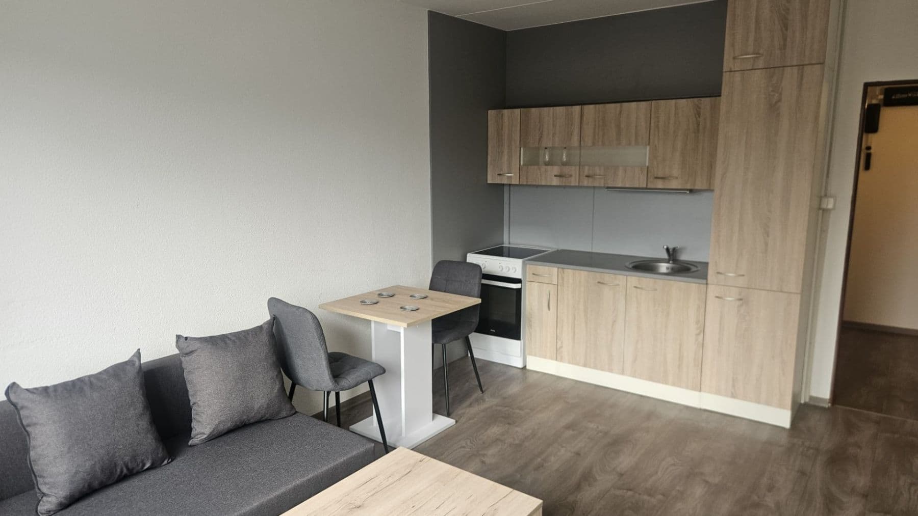 1 bedroom flat to rent, 44 m², Krašovská, Plzeň, Plzeňský Region 1 bedroom flat to rent, 44 m², Krašovská, Plzeň, Plzeňský Region