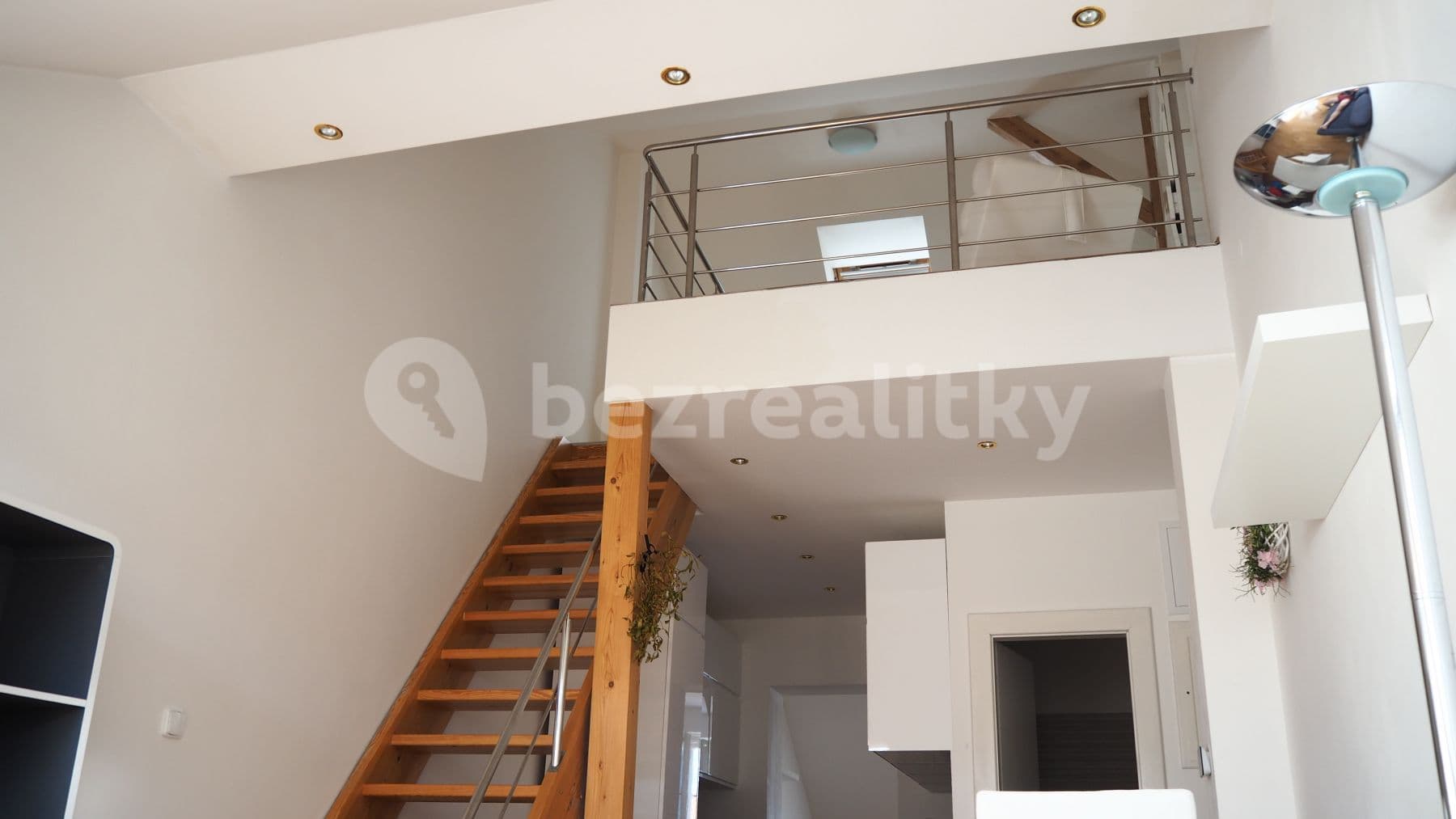 2 bedroom with open-plan kitchen flat to rent, 60 m², Spolupráce, Prague, Prague 2 bedroom with open-plan kitchen flat to rent, 60 m², Spolupráce, Prague, Prague