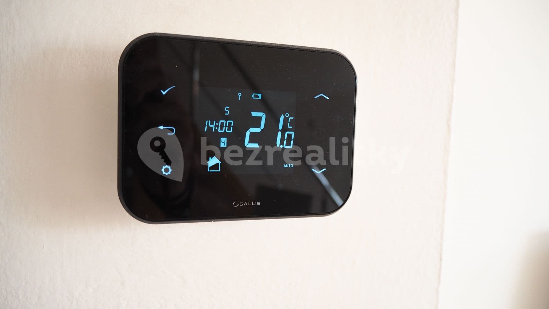 2 bedroom with open-plan kitchen flat to rent, 60 m², Spolupráce, Prague, Prague 2 bedroom with open-plan kitchen flat to rent, 60 m², Spolupráce, Prague, Prague