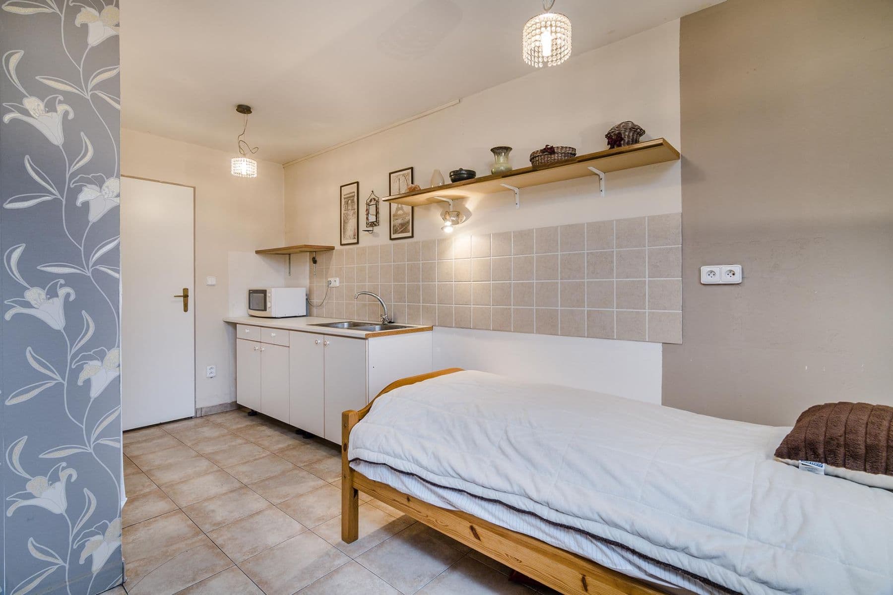 1 bedroom with open-plan kitchen flat to rent, 48 m², Netluky, Prague, Prague 1 bedroom with open-plan kitchen flat to rent, 48 m², Netluky, Prague, Prague