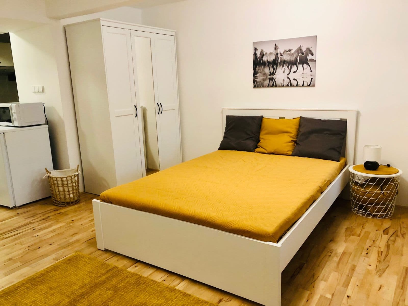 Studio flat to rent, 28 m², Kloboučnická, Prague, Prague Studio flat to rent, 28 m², Kloboučnická, Prague, Prague