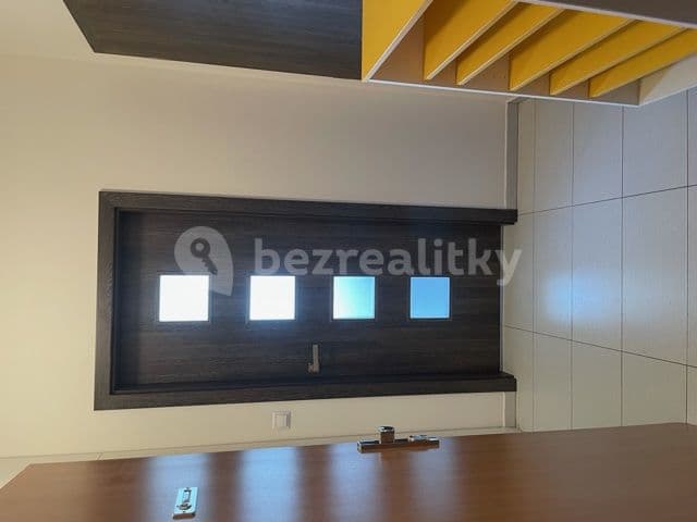 1 bedroom with open-plan kitchen flat to rent, 46 m², Hvozdecká, Brno, Jihomoravský Region 1 bedroom with open-plan kitchen flat to rent, 46 m², Hvozdecká, Brno, Jihomoravský Region