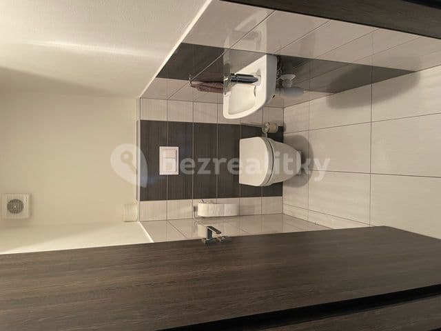 1 bedroom with open-plan kitchen flat to rent, 46 m², Hvozdecká, Brno, Jihomoravský Region 1 bedroom with open-plan kitchen flat to rent, 46 m², Hvozdecká, Brno, Jihomoravský Region