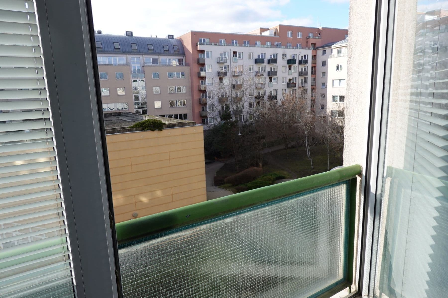 1 bedroom with open-plan kitchen flat to rent, 60 m², Bratří Dohalských, Prague, Prague 1 bedroom with open-plan kitchen flat to rent, 60 m², Bratří Dohalských, Prague, Prague