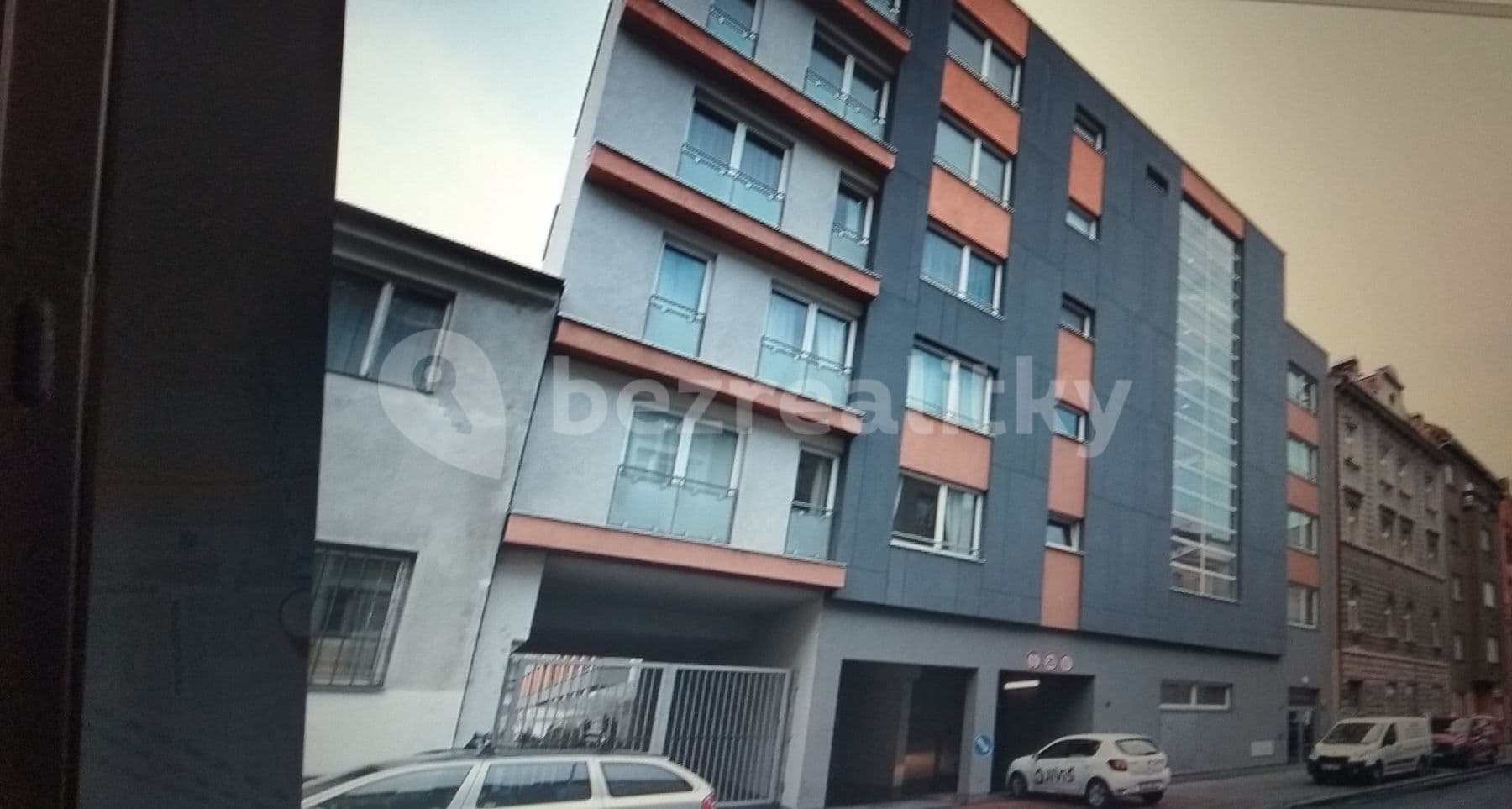 Studio flat to rent, 35 m², Petrohradská, Prague, Prague Studio flat to rent, 35 m², Petrohradská, Prague, Prague