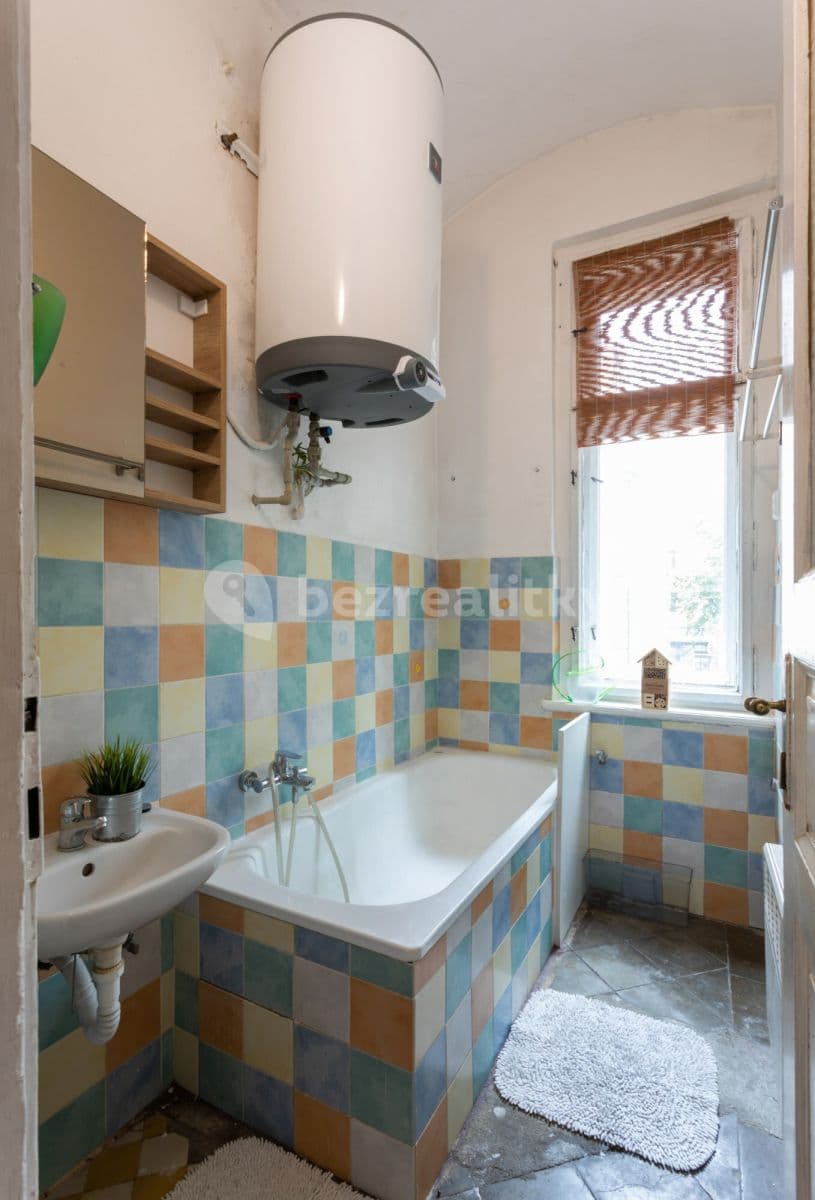 3 bedroom flat to rent, 90 m², Krásova, Prague, Prague 3 bedroom flat to rent, 90 m², Krásova, Prague, Prague