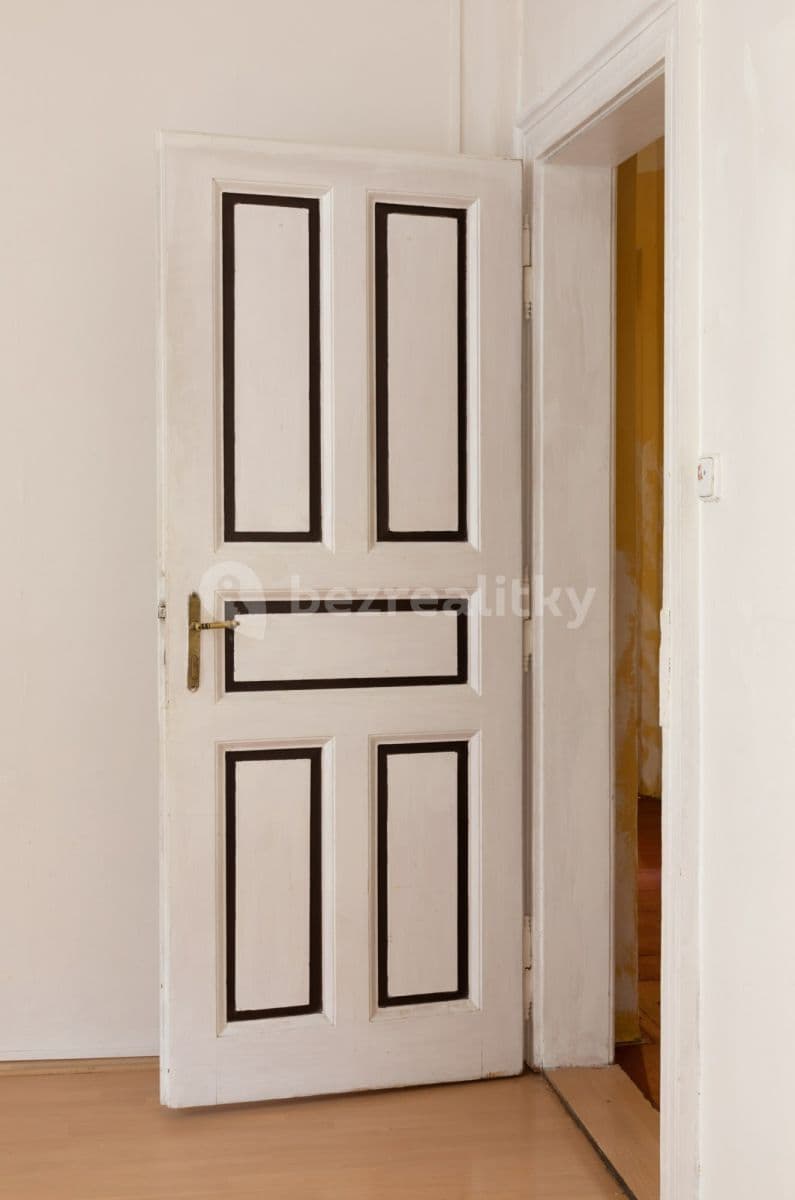 3 bedroom flat to rent, 90 m², Krásova, Prague, Prague 3 bedroom flat to rent, 90 m², Krásova, Prague, Prague