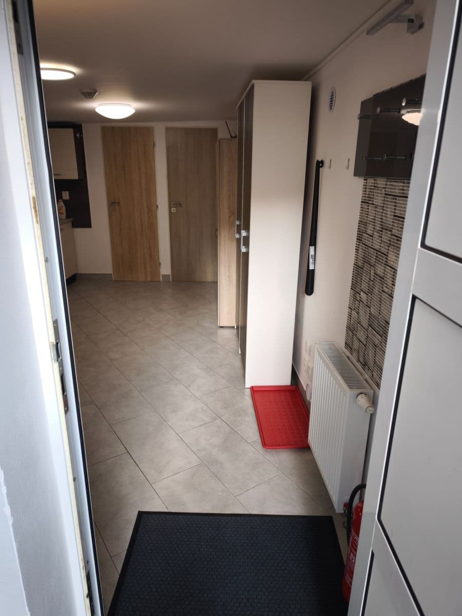 Small studio flat to rent, 18 m², Velvarská, Horoměřice, Středočeský Region Small studio flat to rent, 18 m², Velvarská, Horoměřice, Středočeský Region