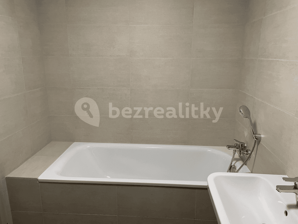 Studio flat to rent, 57 m², Zlatá Hora, Slavkov u Brna, Jihomoravský Region Studio flat to rent, 57 m², Zlatá Hora, Slavkov u Brna, Jihomoravský Region