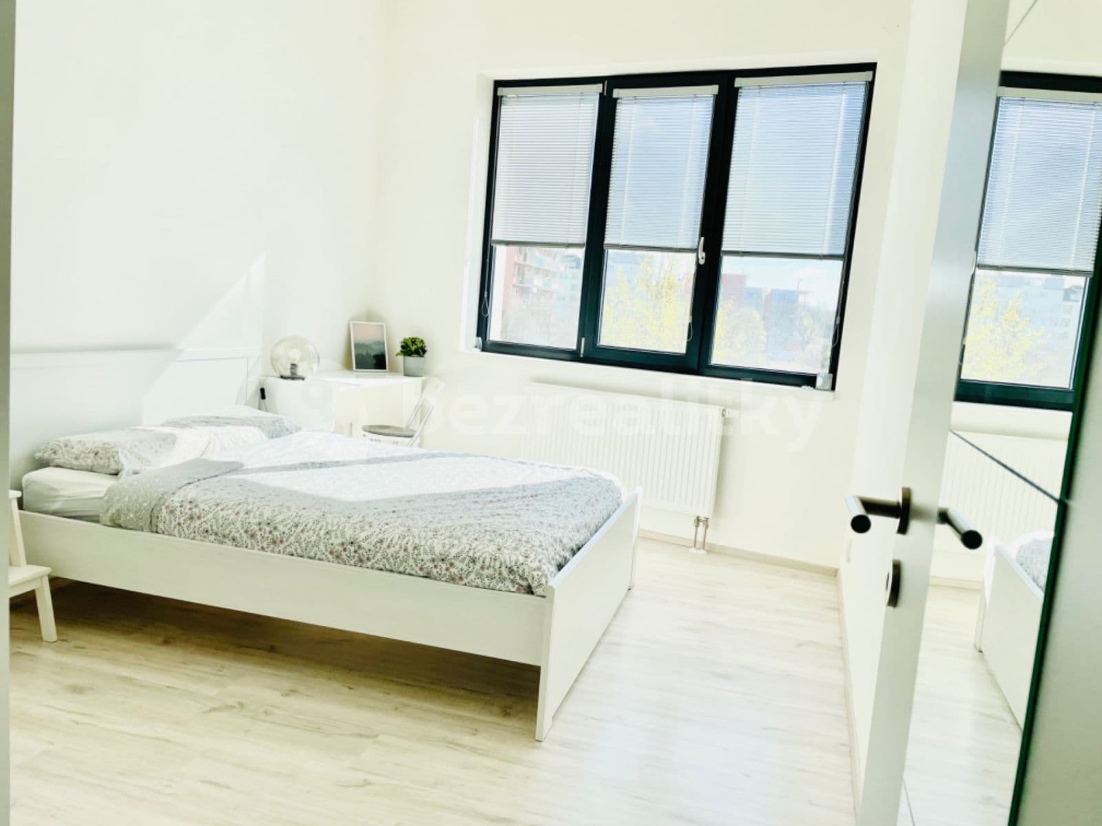 1 bedroom with open-plan kitchen flat to rent, 55 m², Mlýnská, Brno, Jihomoravský Region 1 bedroom with open-plan kitchen flat to rent, 55 m², Mlýnská, Brno, Jihomoravský Region
