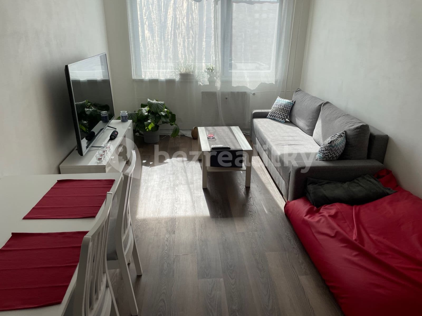 1 bedroom with open-plan kitchen flat to rent, 46 m², Prague, Prague 1 bedroom with open-plan kitchen flat to rent, 46 m², Prague, Prague