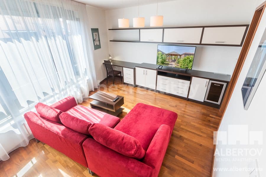 1 bedroom with open-plan kitchen flat to rent, 50 m², Horská, Prague, Prague 1 bedroom with open-plan kitchen flat to rent, 50 m², Horská, Prague, Prague