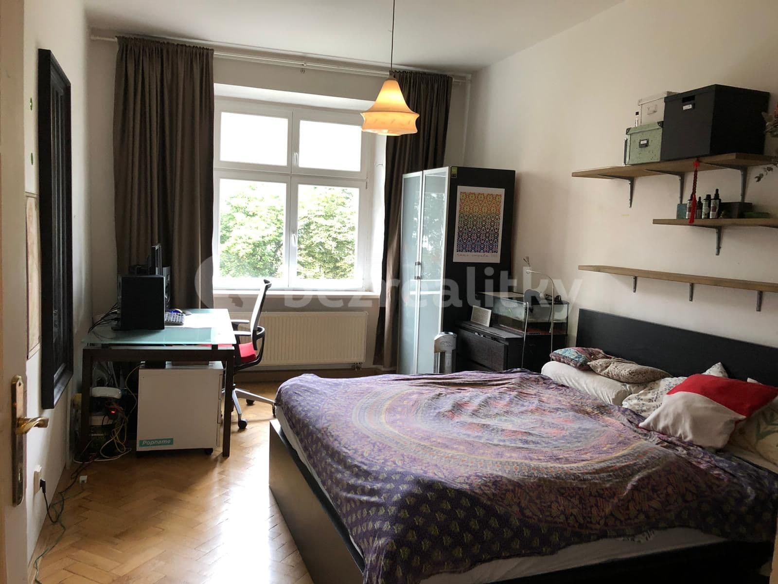 1 bedroom with open-plan kitchen flat to rent, 45 m², Polská, Prague, Prague 1 bedroom with open-plan kitchen flat to rent, 45 m², Polská, Prague, Prague