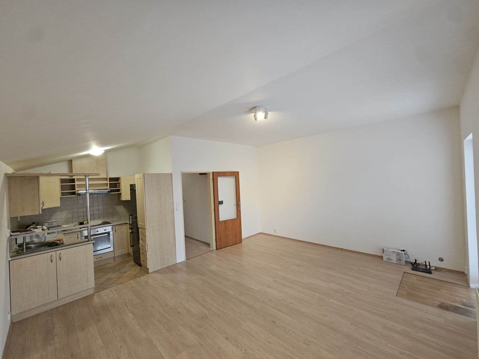 1 bedroom with open-plan kitchen flat to rent, 70 m², Rákosová, Vestec, Středočeský Region 1 bedroom with open-plan kitchen flat to rent, 70 m², Rákosová, Vestec, Středočeský Region