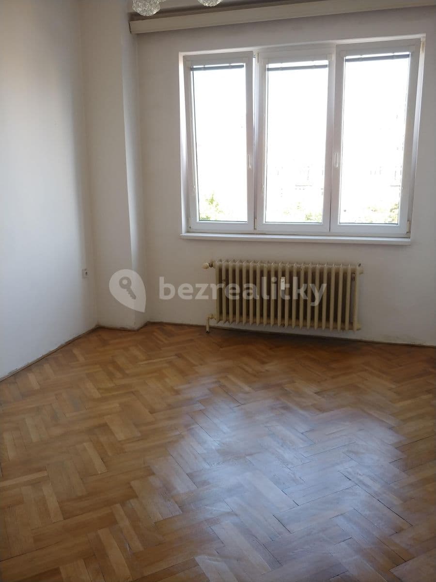 1 bedroom with open-plan kitchen flat to rent, 47 m², Dělnická, Prague, Prague 1 bedroom with open-plan kitchen flat to rent, 47 m², Dělnická, Prague, Prague