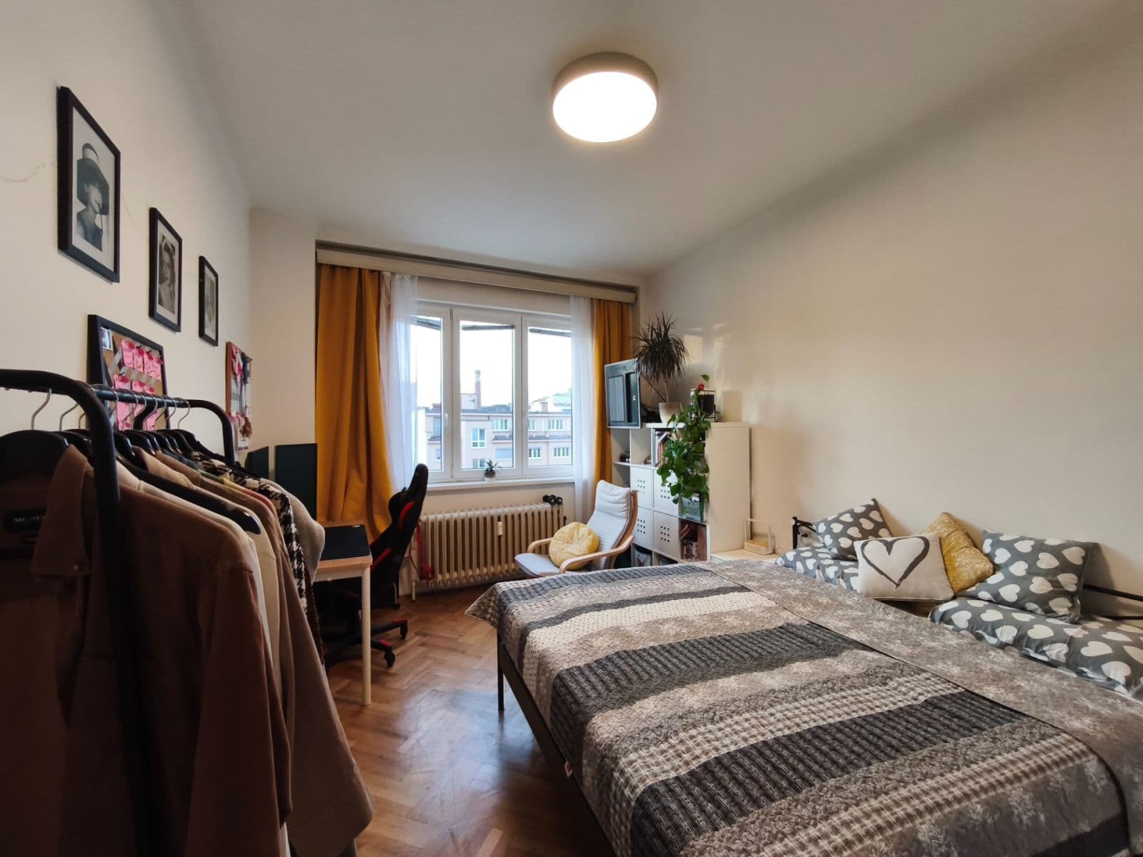 1 bedroom with open-plan kitchen flat to rent, 47 m², Dělnická, Prague, Prague 1 bedroom with open-plan kitchen flat to rent, 47 m², Dělnická, Prague, Prague