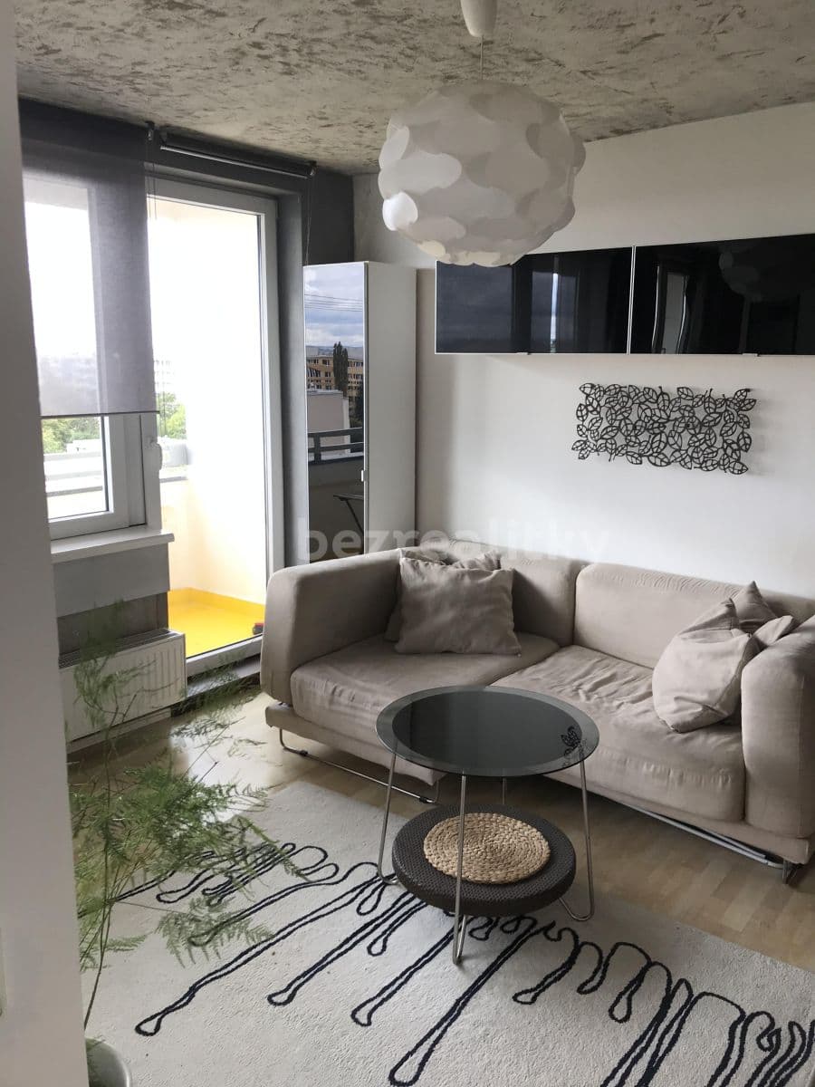 1 bedroom with open-plan kitchen flat to rent, 46 m², Vysočanská, Prague, Prague 1 bedroom with open-plan kitchen flat to rent, 46 m², Vysočanská, Prague, Prague