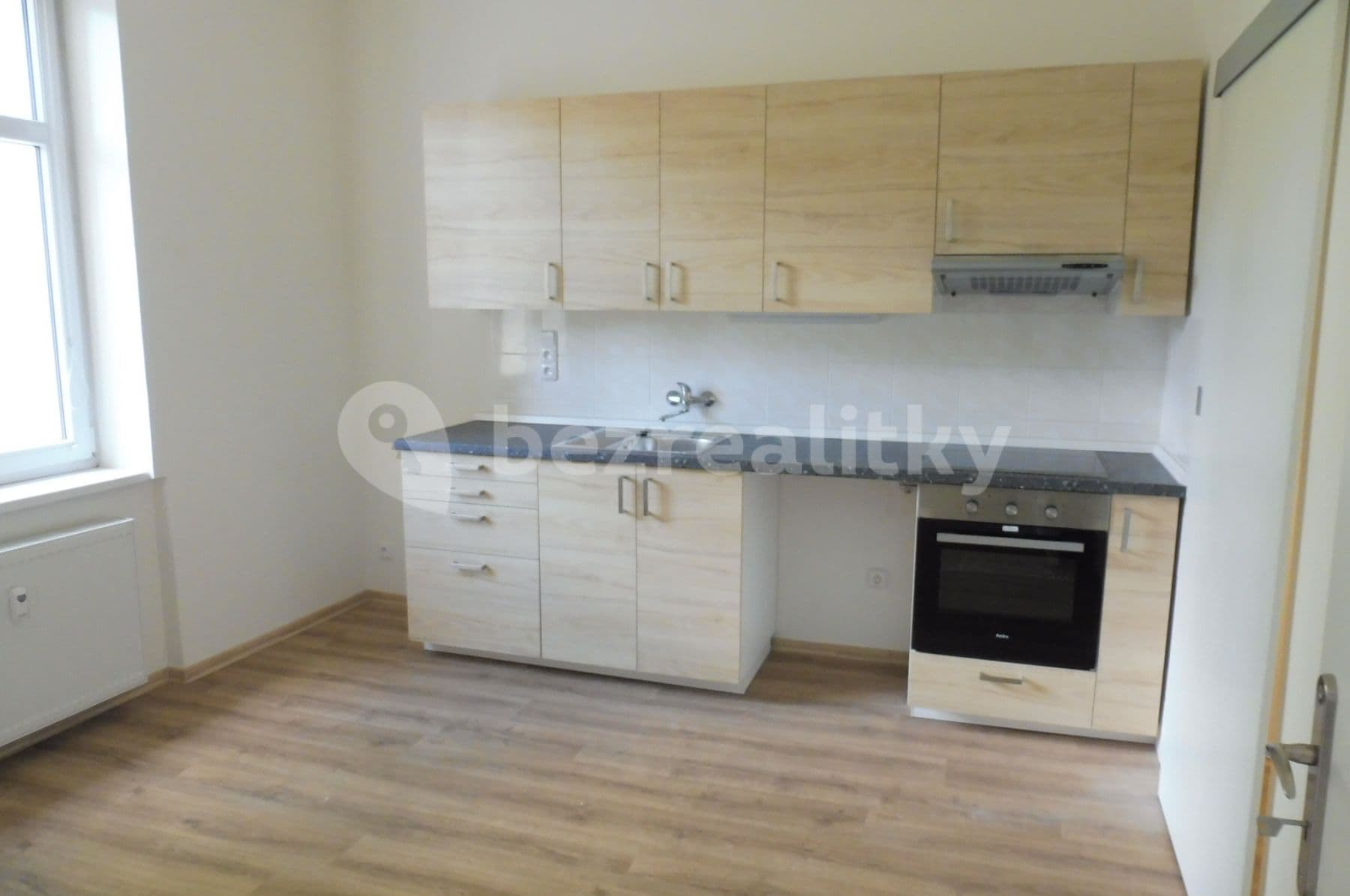 1 bedroom flat to rent, 40 m², Karáskovo náměstí, Brno, Jihomoravský Region 1 bedroom flat to rent, 40 m², Karáskovo náměstí, Brno, Jihomoravský Region