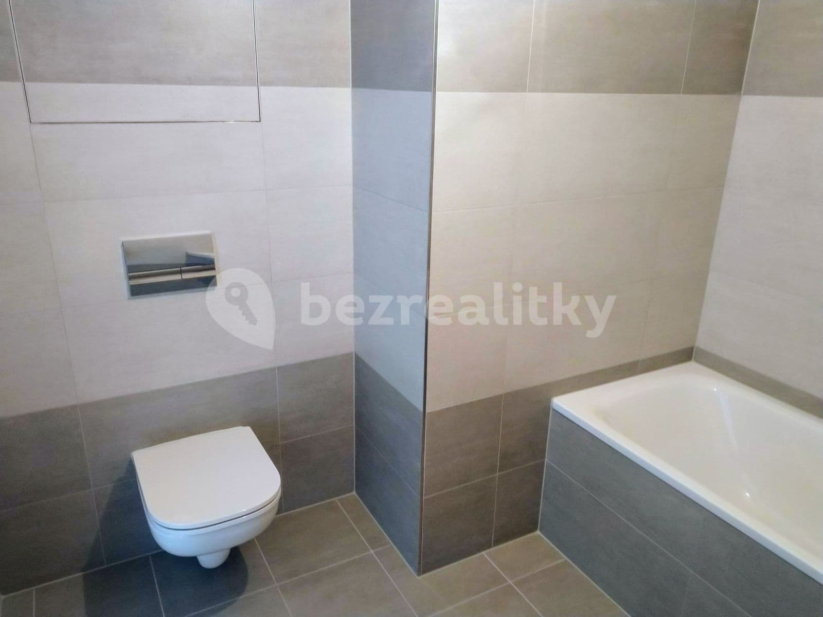 Studio flat to rent, 38 m², Olgy Havlové, Prague, Prague Studio flat to rent, 38 m², Olgy Havlové, Prague, Prague