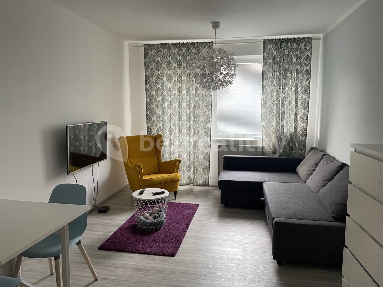 Studio flat to rent, 32 m², Herlíkovická, Prague, Prague Studio flat to rent, 32 m², Herlíkovická, Prague, Prague